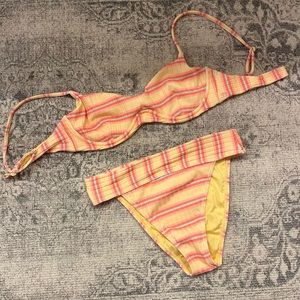 Billabong high waisted bikini